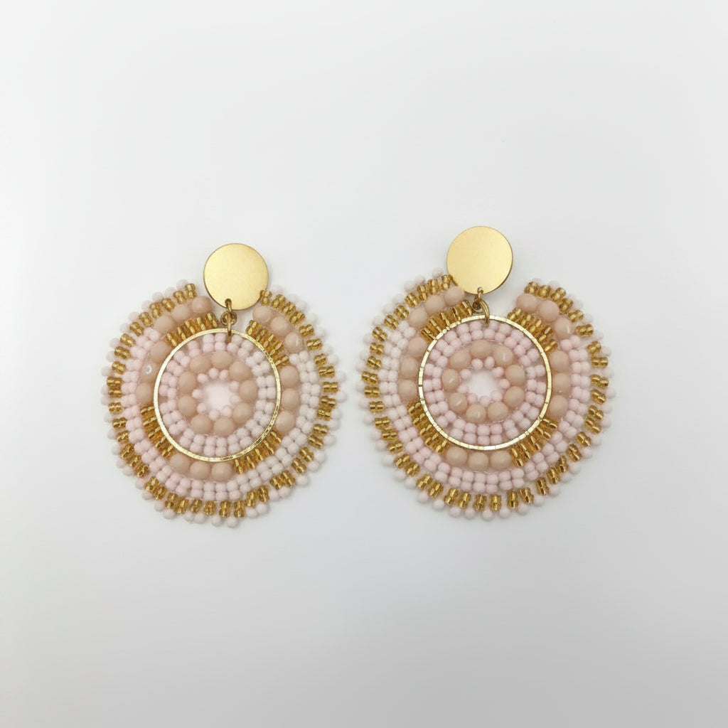 Pair of beaded earrings 
